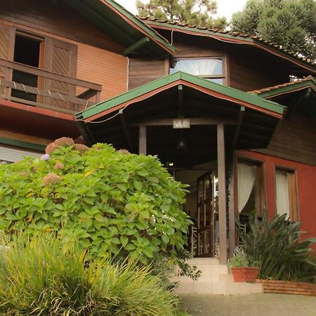 Pousada Pinha Pinhao Gramado Exterior foto